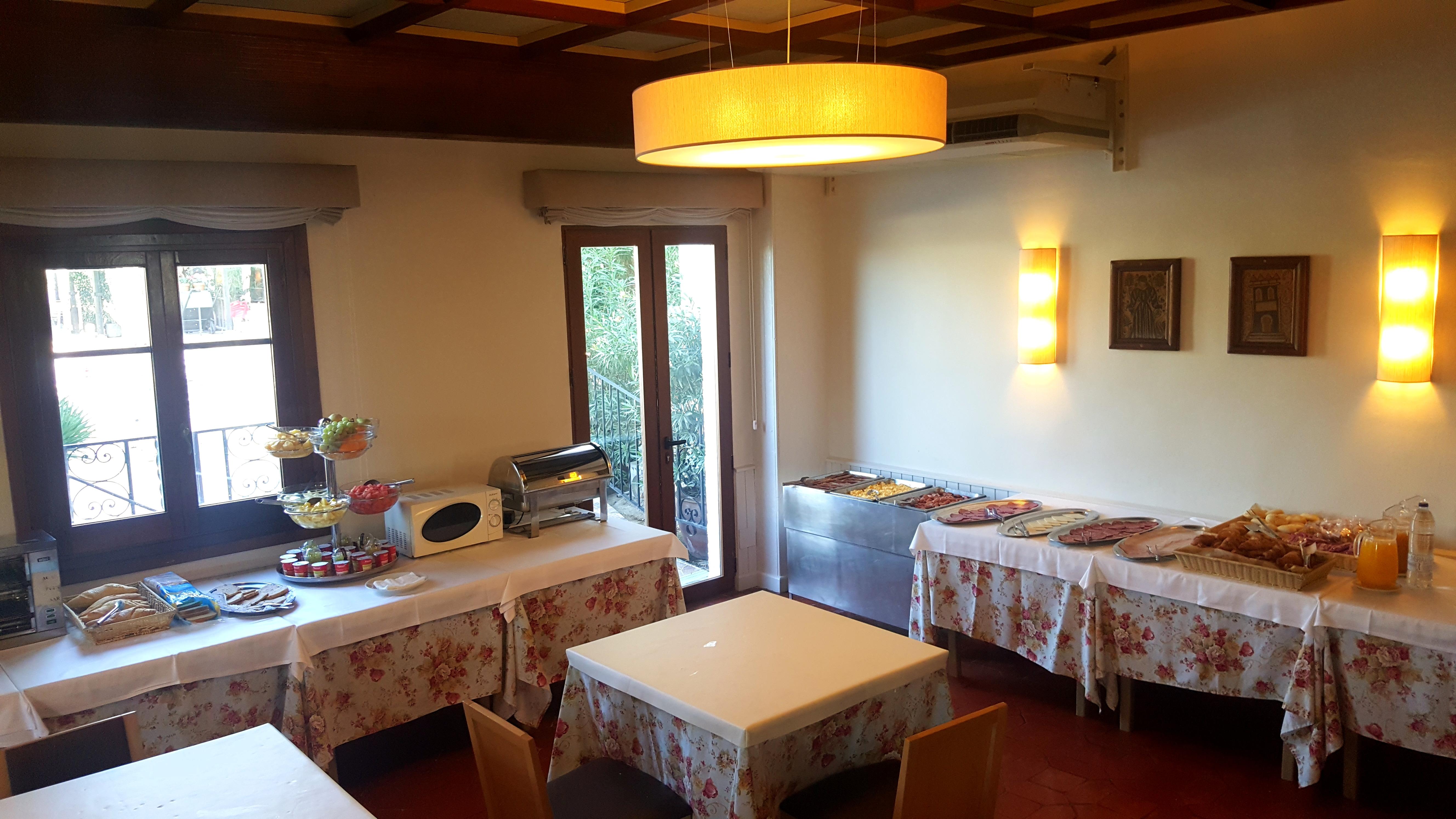 Hotel La Carreta 치바 외부 사진