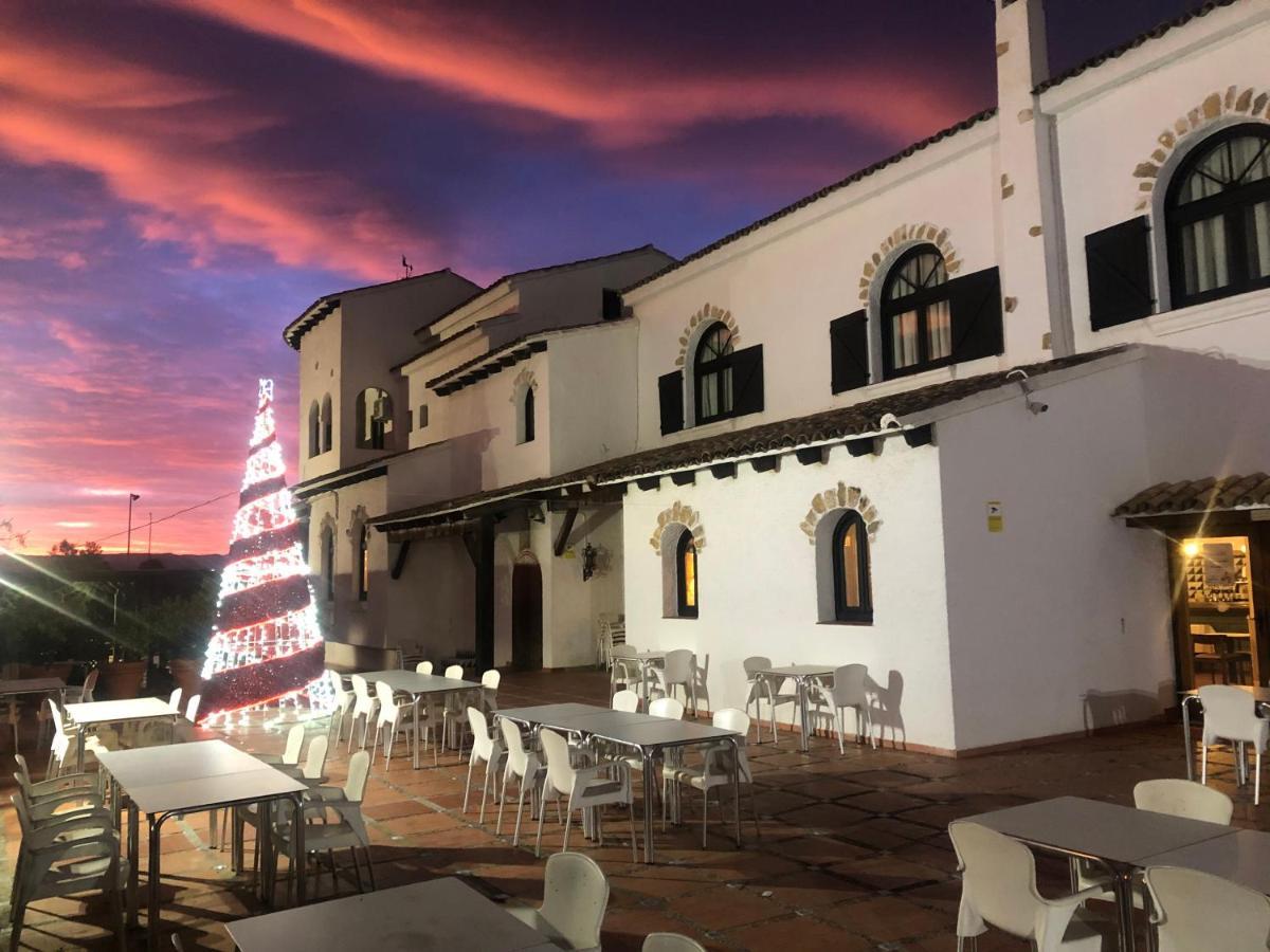 Hotel La Carreta 치바 외부 사진