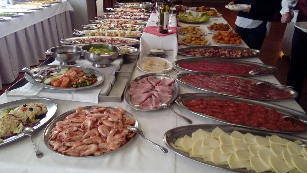 Hotel La Carreta 치바 외부 사진